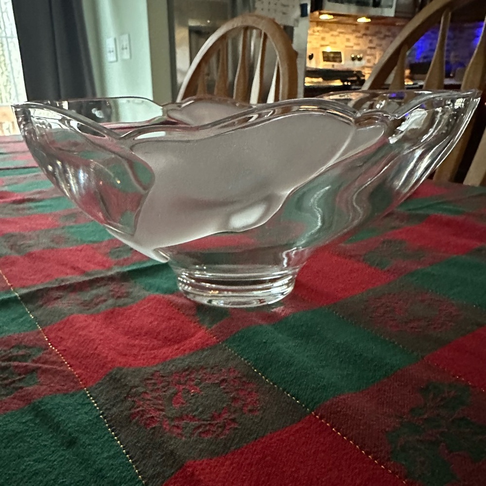 Lenox Clear Glass DOLPHINS Bowl